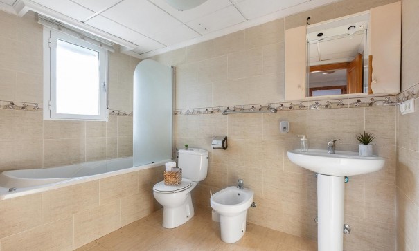 Resale - Freistehende Villa -
Rojales - Campo de golf la marquesa