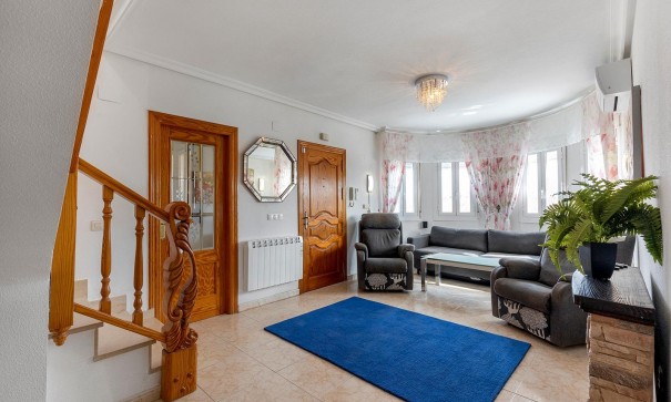 Återförsäljning - Fristående villa -
Torrevieja - Los Balcones - Los Altos del Edén