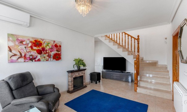 Återförsäljning - Fristående villa -
Torrevieja - Los Balcones - Los Altos del Edén