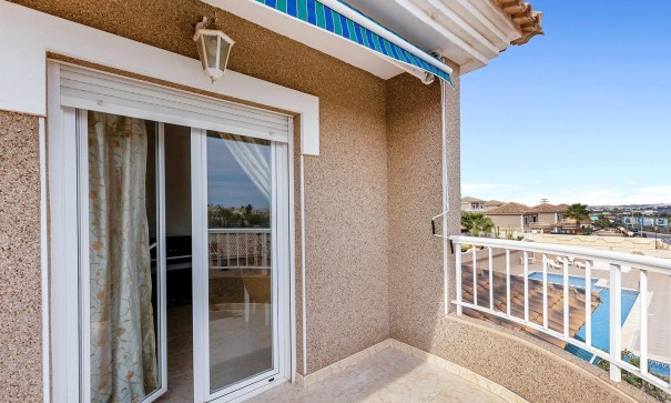 Återförsäljning - Fristående villa -
Torrevieja - Los Balcones - Los Altos del Edén