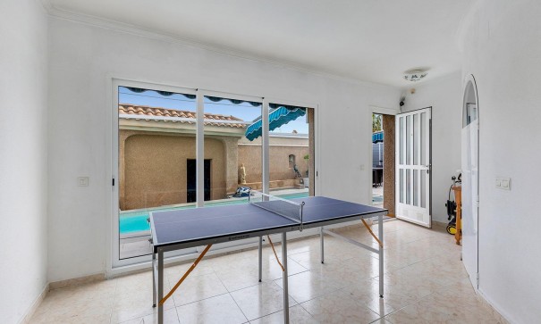Återförsäljning - Fristående villa -
Torrevieja - Los Balcones - Los Altos del Edén