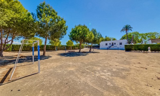 Herverkoop - Finca Landelijk pand -
Jacarilla