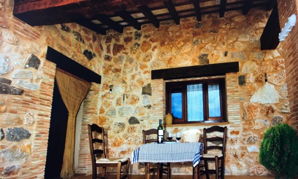 Sale - Detached Villa -
Riopar