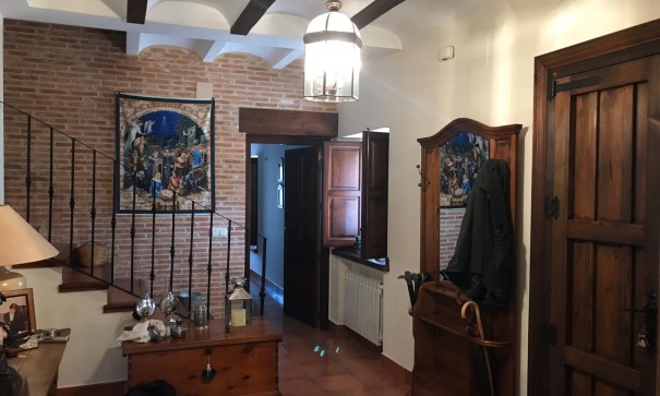 Sale - Detached Villa -
Riopar