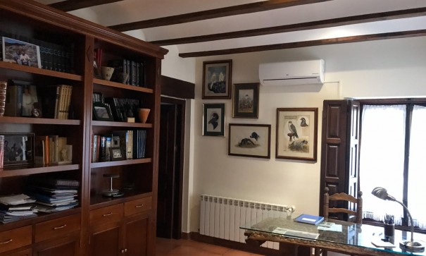 Sale - Detached Villa -
Riopar