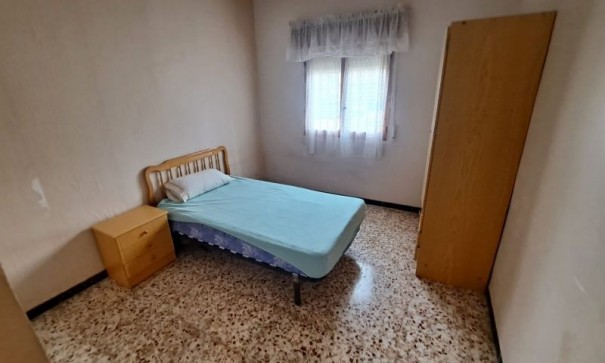 Återförsäljning - Finca lantlig egendom -
Hondón de las Nieves