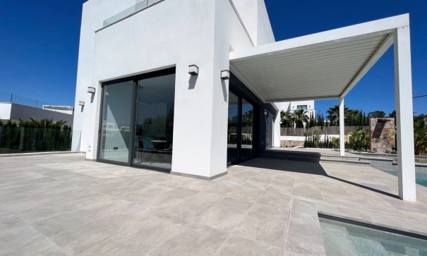 Revente - Villa Individuelle -
Las Colinas