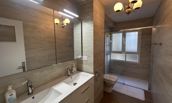 Återförsäljning - Lägenhet lägenhet -
Torrevieja