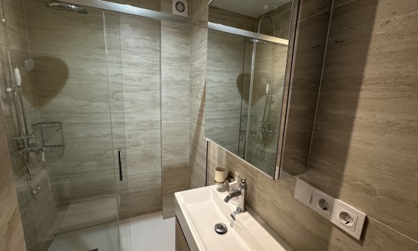 Återförsäljning - Lägenhet lägenhet -
Torrevieja