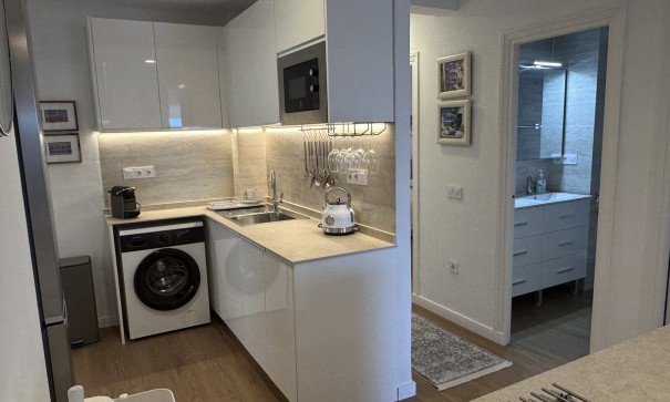 Återförsäljning - Lägenhet lägenhet -
Torrevieja