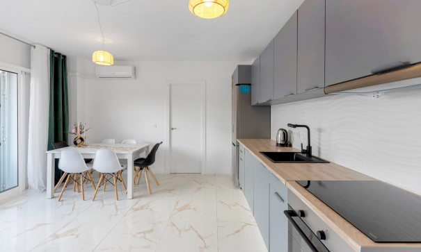 Sprzedaż - Apartament mieszkanie -
Torrevieja - La Mata