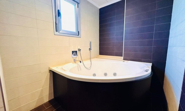 Revente - Appartement -
Torrevieja - Estacion de autobuses