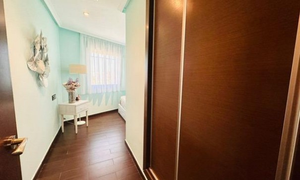 Revente - Appartement -
Torrevieja - Estacion de autobuses