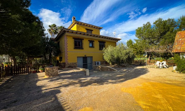Finca lantlig egendom - Återförsäljning - Orihuela -
                Orihuela