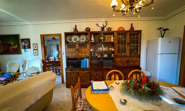 Videresalg - Finca landejendom -
Orihuela