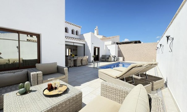 Videresalg - Fritliggende villa -
El Valle Golf Resort