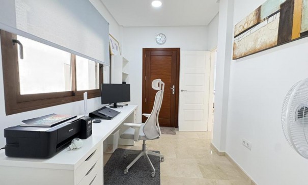 Videresalg - Fritliggende villa -
El Valle Golf Resort