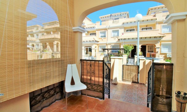 Herverkoop - Stadswoning -
Villamartín