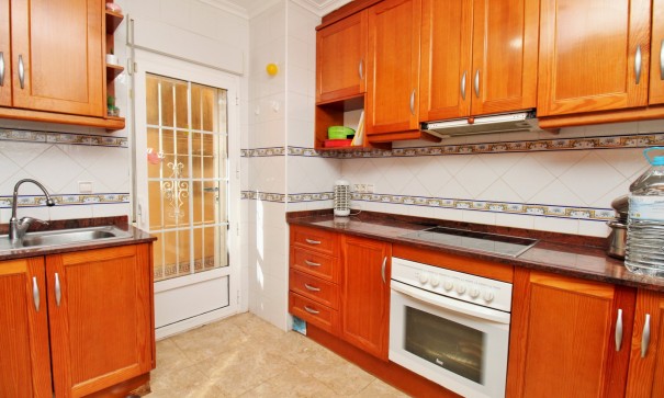 Herverkoop - Stadswoning -
Villamartín