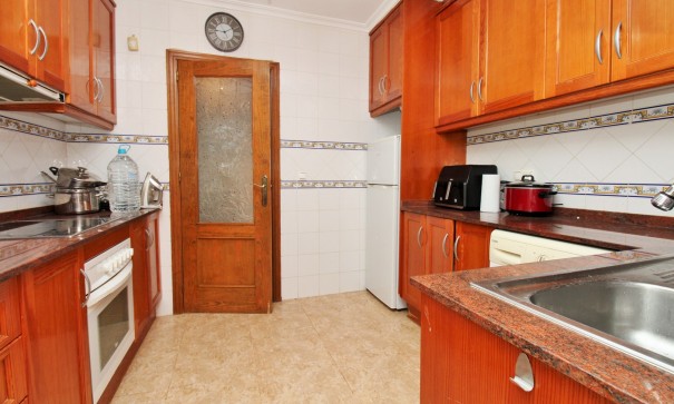 Herverkoop - Stadswoning -
Villamartín