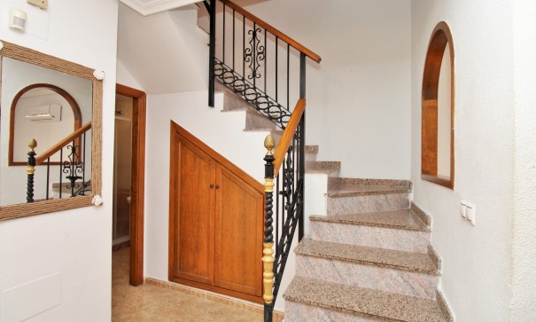 Herverkoop - Stadswoning -
Villamartín