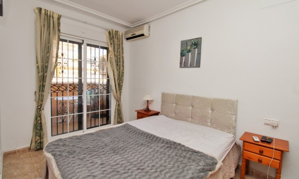 Herverkoop - Stadswoning -
Villamartín