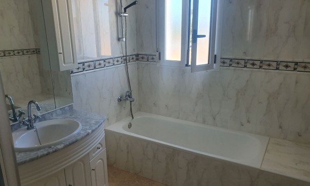 Sale - Detached Villa -
Algorfa