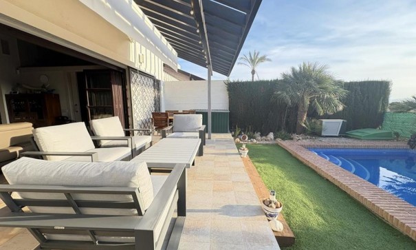 Venta - Chalet Independiente -
Peraleja Golf Resort