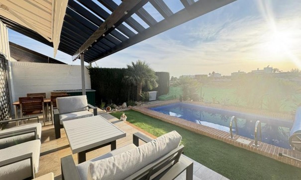 Venta - Chalet Independiente -
Peraleja Golf Resort