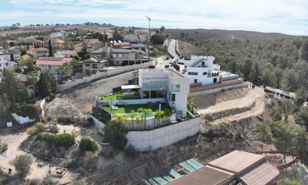 Sale - Detached Villa -
Murcia