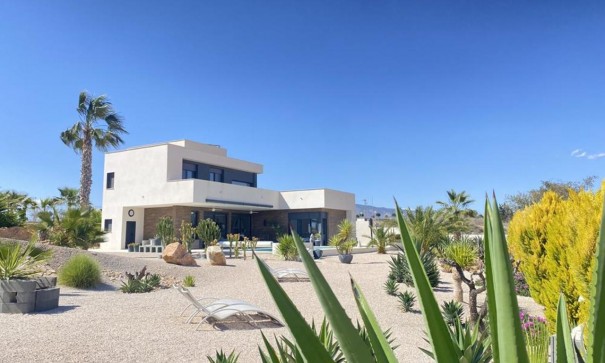 Sale - Detached Villa -
Hacienda del Alamo Golf Resort