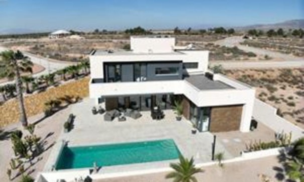 Sale - Detached Villa -
Hacienda del Alamo Golf Resort