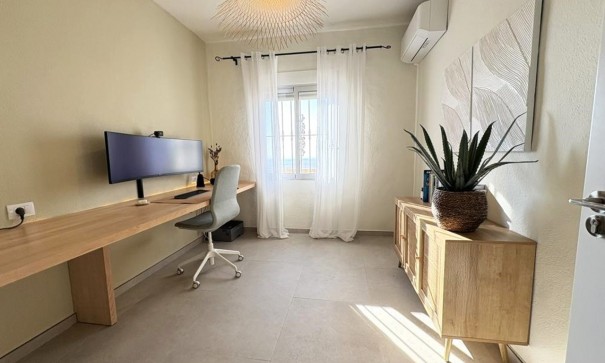 Videresalg - Fritliggende villa -
Gea y Truyols