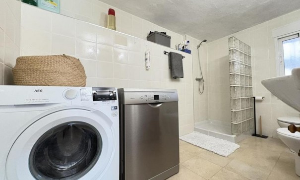 Videresalg - Fritliggende villa -
Gea y Truyols