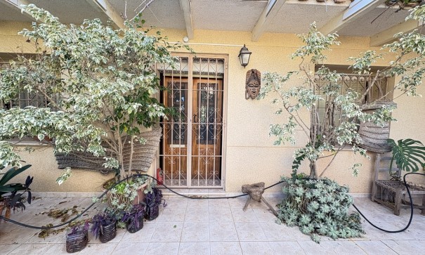 Videresalg - Fritliggende villa -
Cartagena