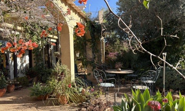 Videresalg - Fritliggende villa -
Cartagena