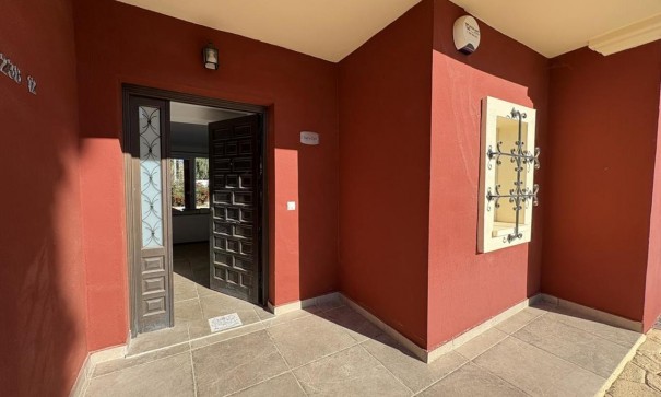 Återförsäljning - Fristående villa -
Altaona Golf and Country Village