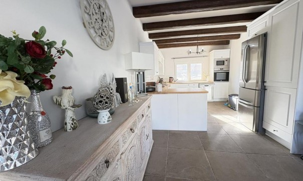 Återförsäljning - Fristående villa -
Altaona Golf and Country Village