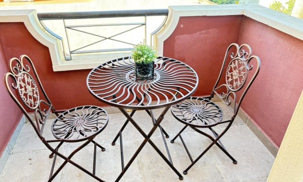 Återförsäljning - Fristående villa -
Altaona Golf and Country Village