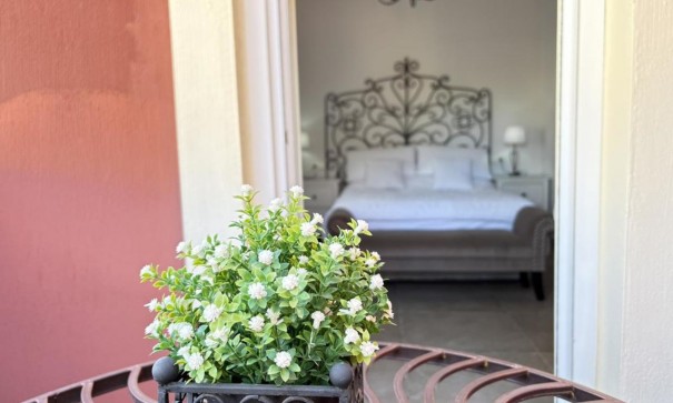 Återförsäljning - Fristående villa -
Altaona Golf and Country Village