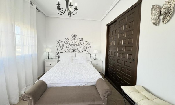 Återförsäljning - Fristående villa -
Altaona Golf and Country Village