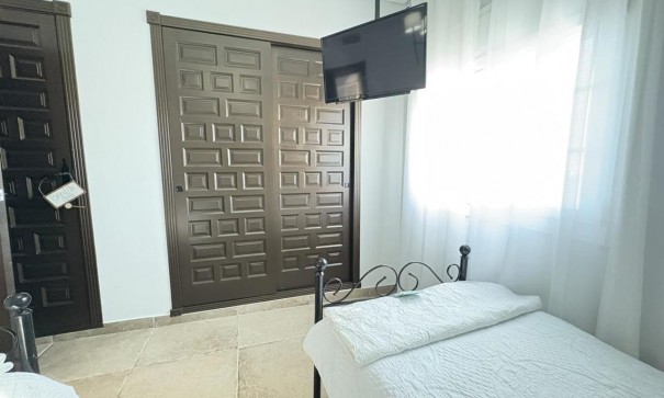 Återförsäljning - Fristående villa -
Altaona Golf and Country Village