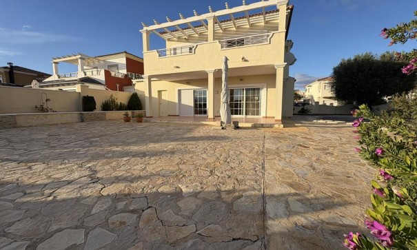 Revente - Villa Individuelle -
Altaona Golf and Country Village