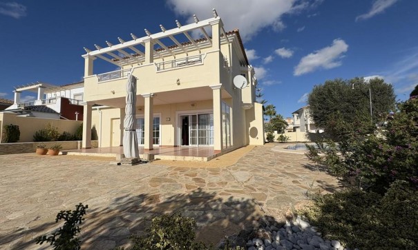 Revente - Villa Individuelle -
Altaona Golf and Country Village