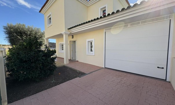 Revente - Villa Individuelle -
Altaona Golf and Country Village