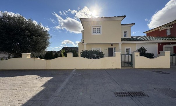 Revente - Villa Individuelle -
Altaona Golf and Country Village