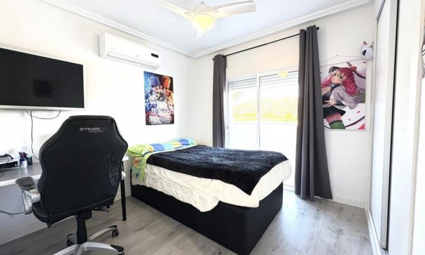 Herverkoop - Vrijstaande Villa -
Altaona Golf and Country Village