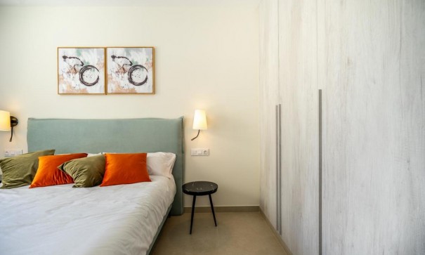 Videresalg - Fritliggende villa -
Altaona Golf and Country Village