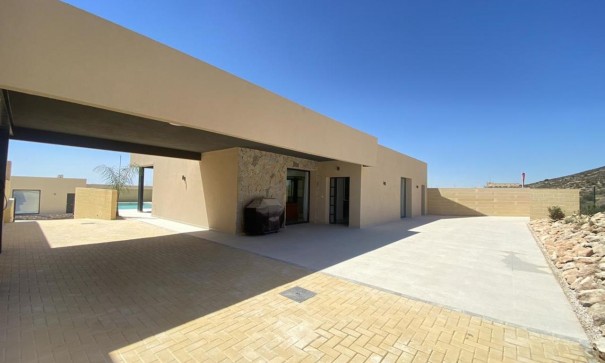 Sale - Detached Villa -
Altaona Golf and Country Village