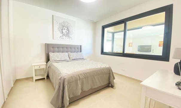 Sale - Detached Villa -
Altaona Golf and Country Village